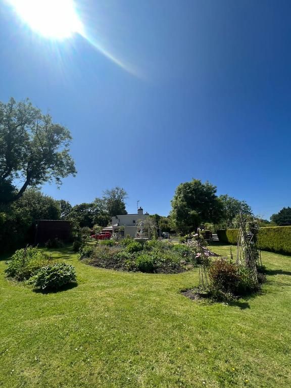 Property photo 2 of 33