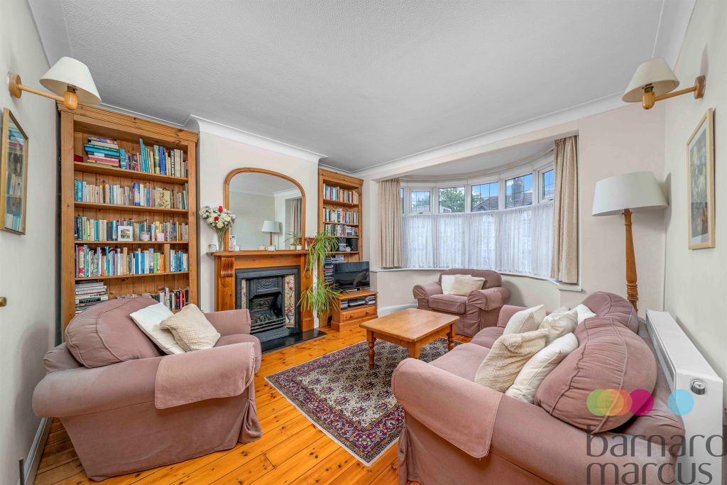 Property photo 3 of 13