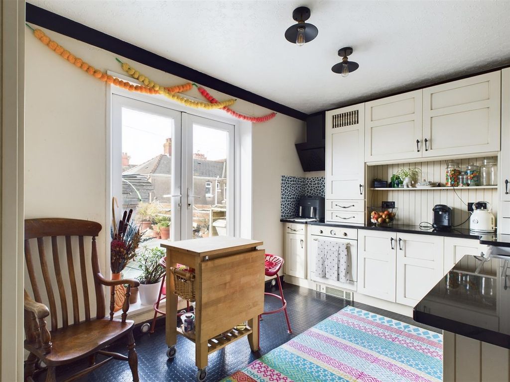 Property photo 2 of 21 Cam02295G0-Pr0159-Still008.Jpg