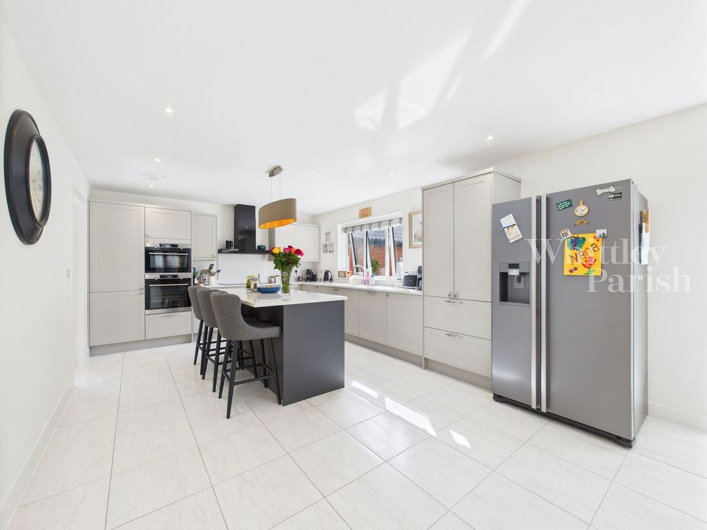 Property photo 3 of 22