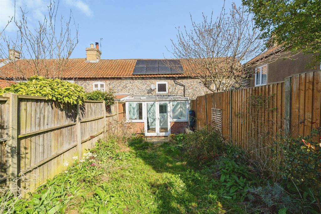 Property photo 2 of 14