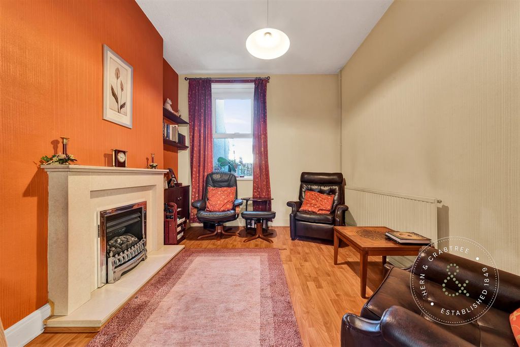 Property photo 3 of 26 Conybeare-Road-16.Jpg