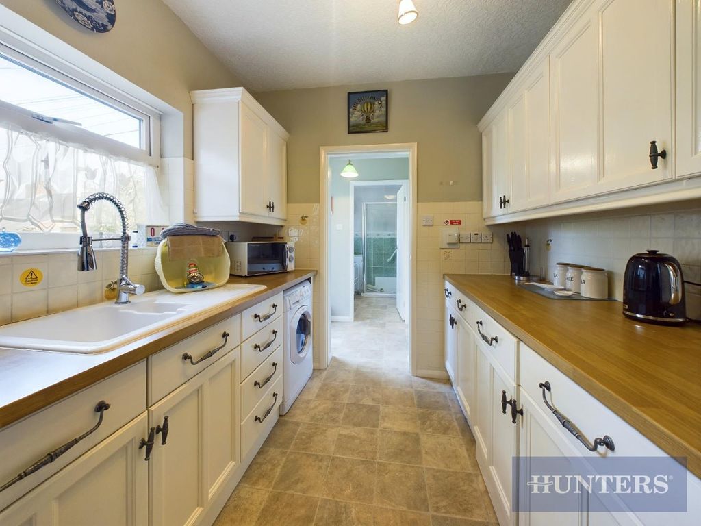 Property photo 3 of 14 Cam03407G0-Pr0331-Still005.Jpg