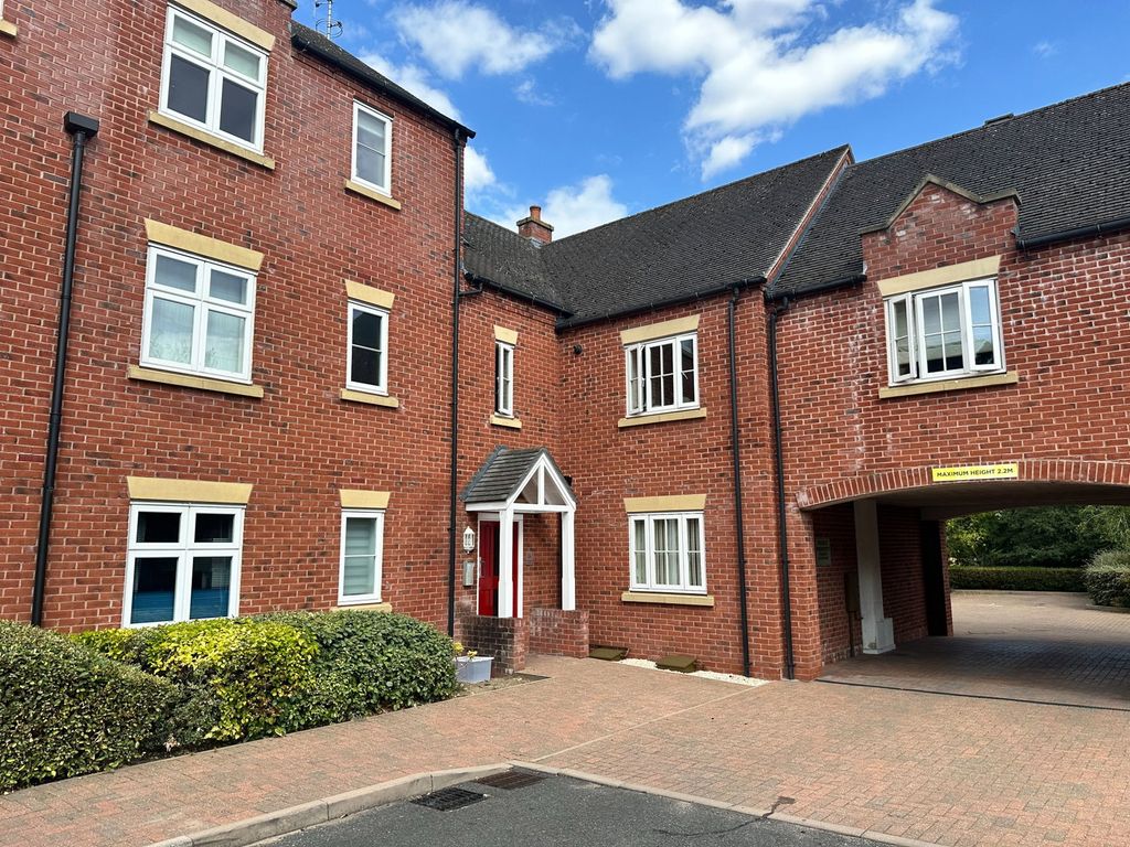 Property photo 1 of 13