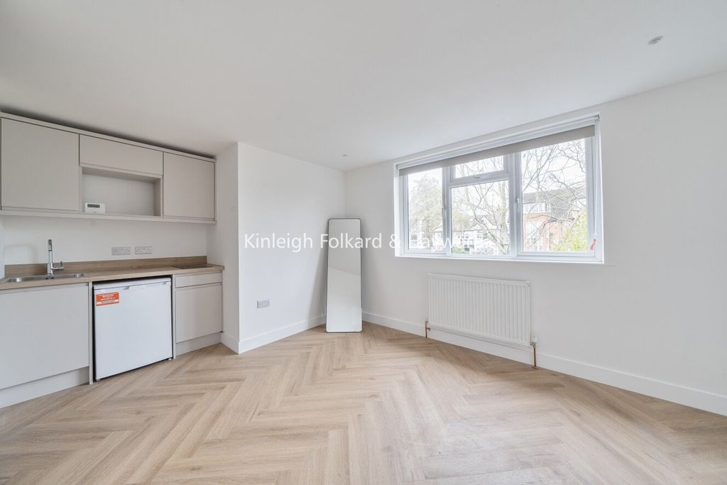 Property photo 2 of 9 Picture No. 07