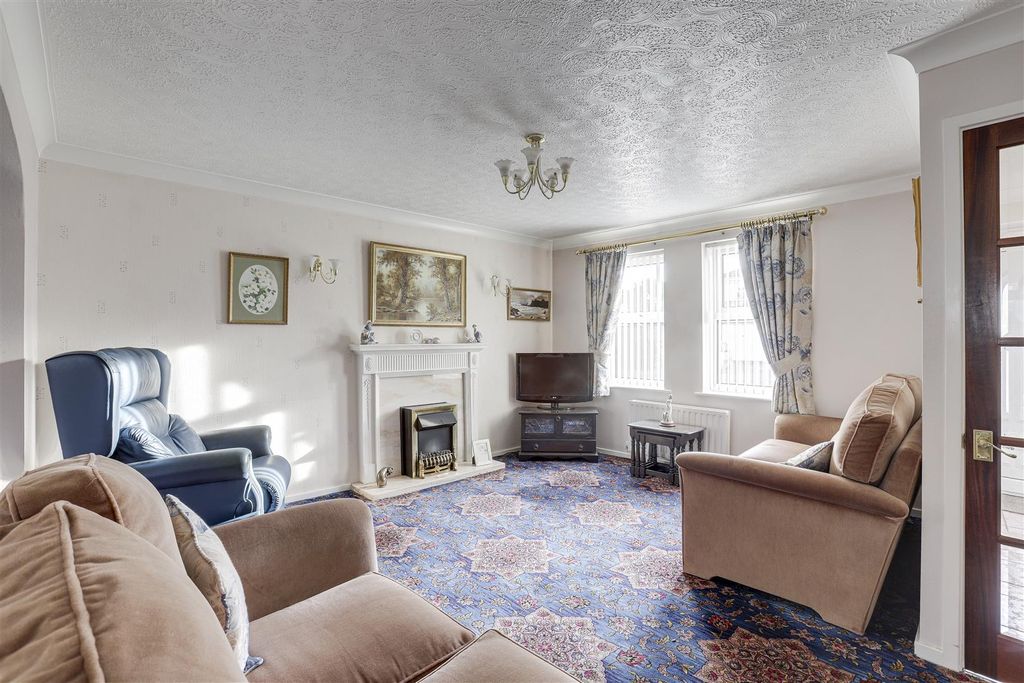 Property photo 2 of 24 39.Jpg