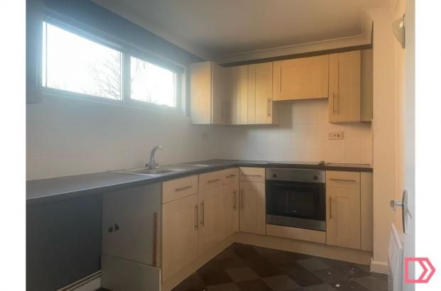 Property photo 2 of 5 Flat Pic 2.Jpg