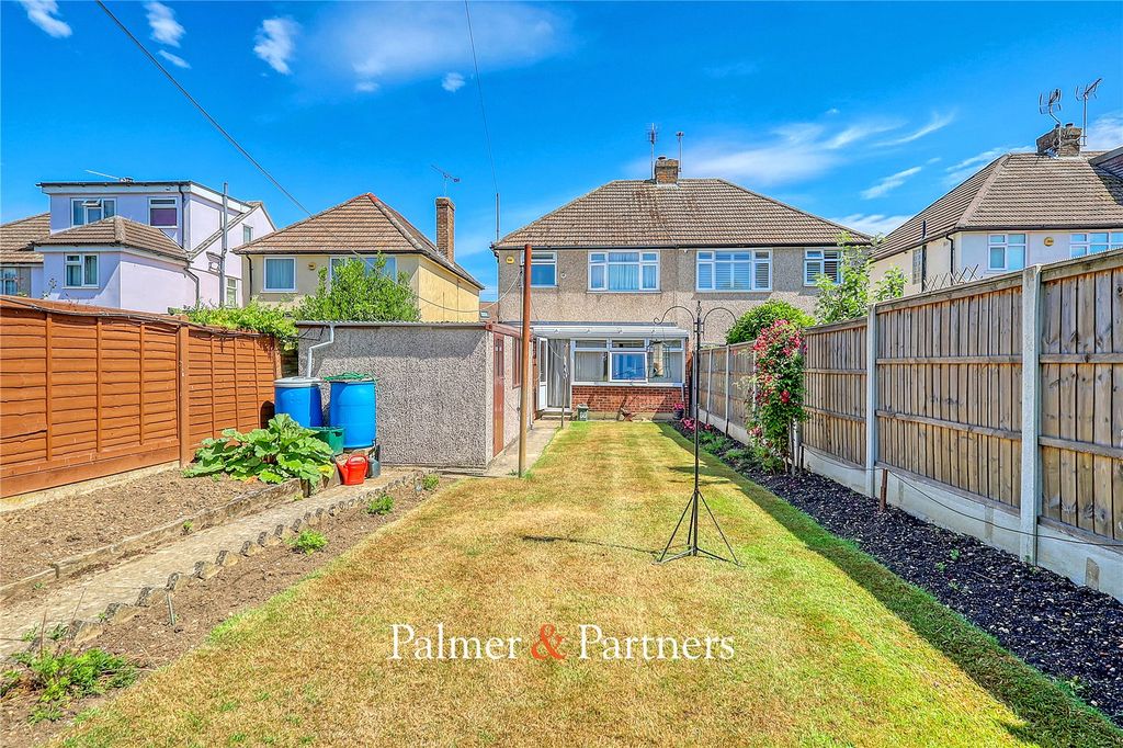 Property photo 1 of 22 Picture No. 10
