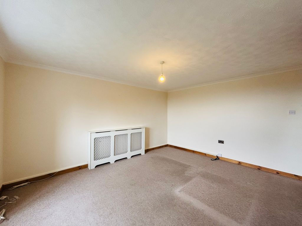 Property photo 3 of 10 Img_9208