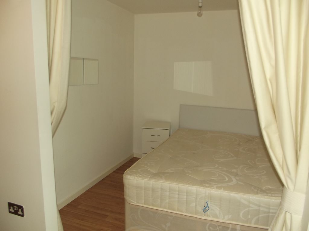 Property photo 3 of 4