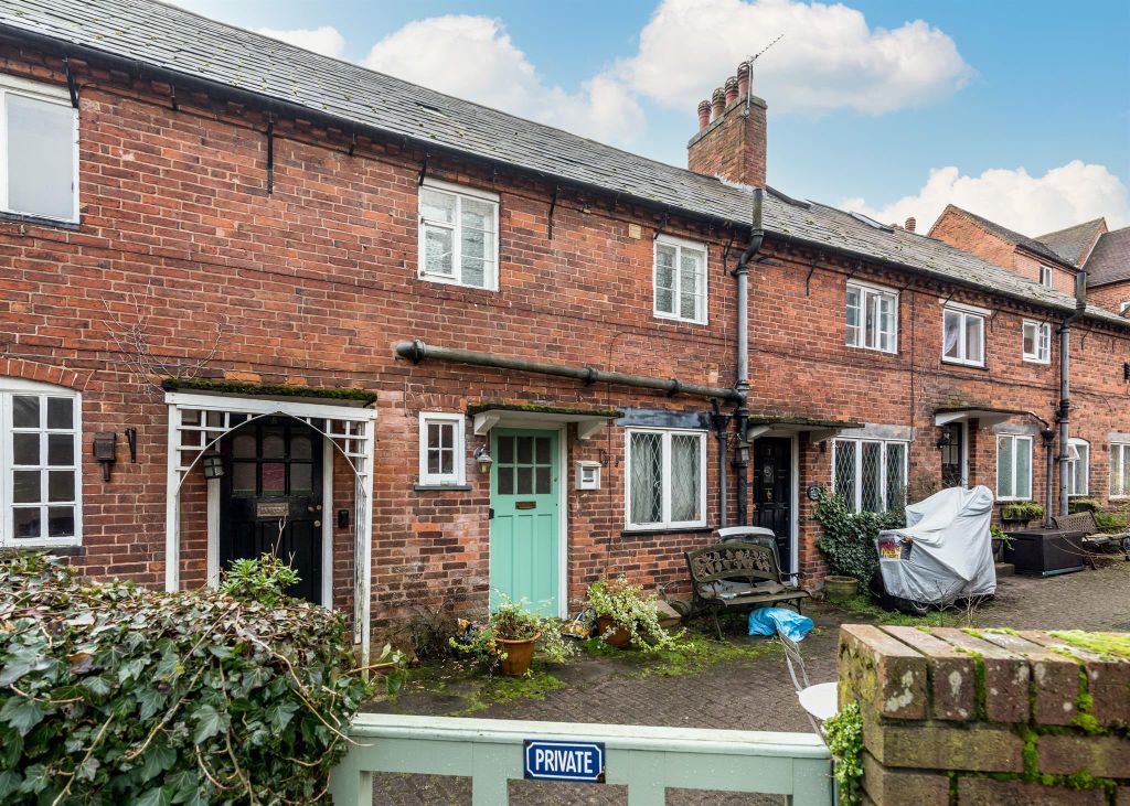 Property photo 1 of 11 View