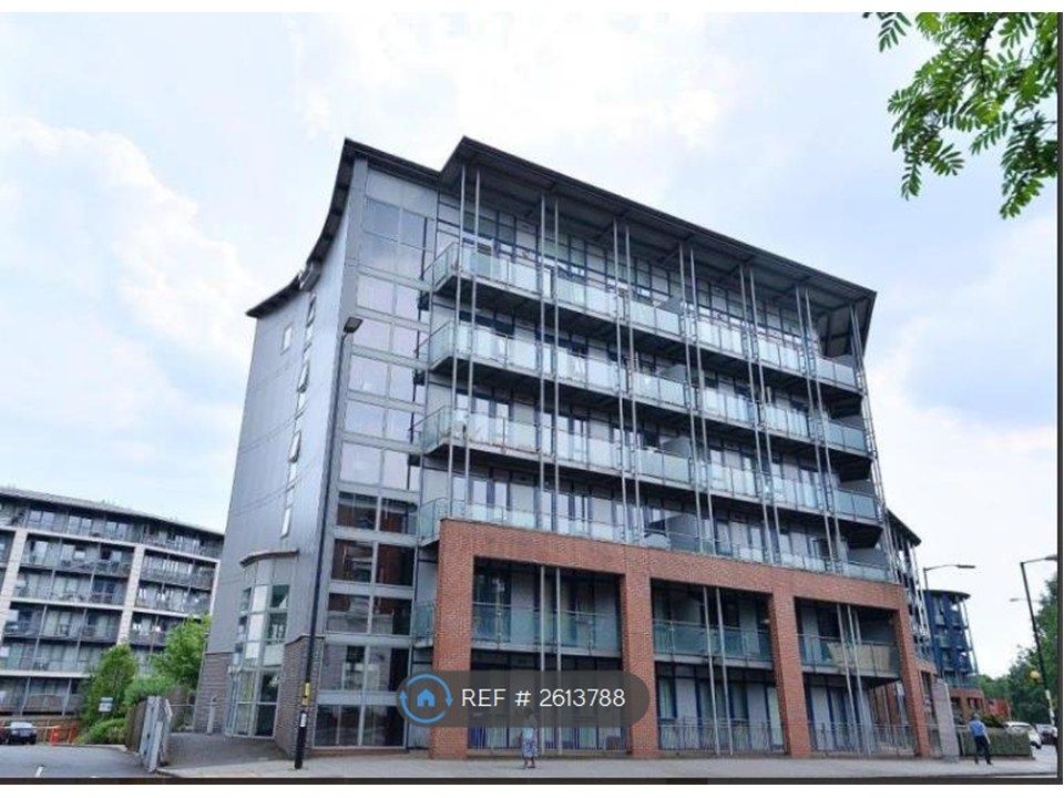 Property photo 1 of 16 56 Bath Row