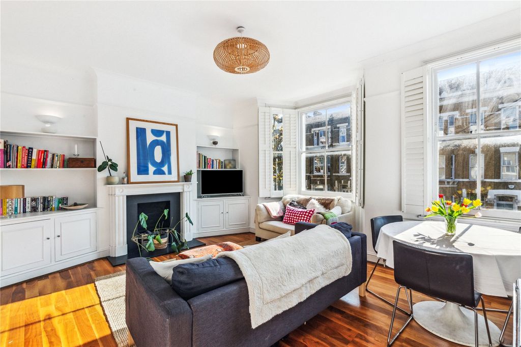 Property photo 1 of 10 Picture No. 02