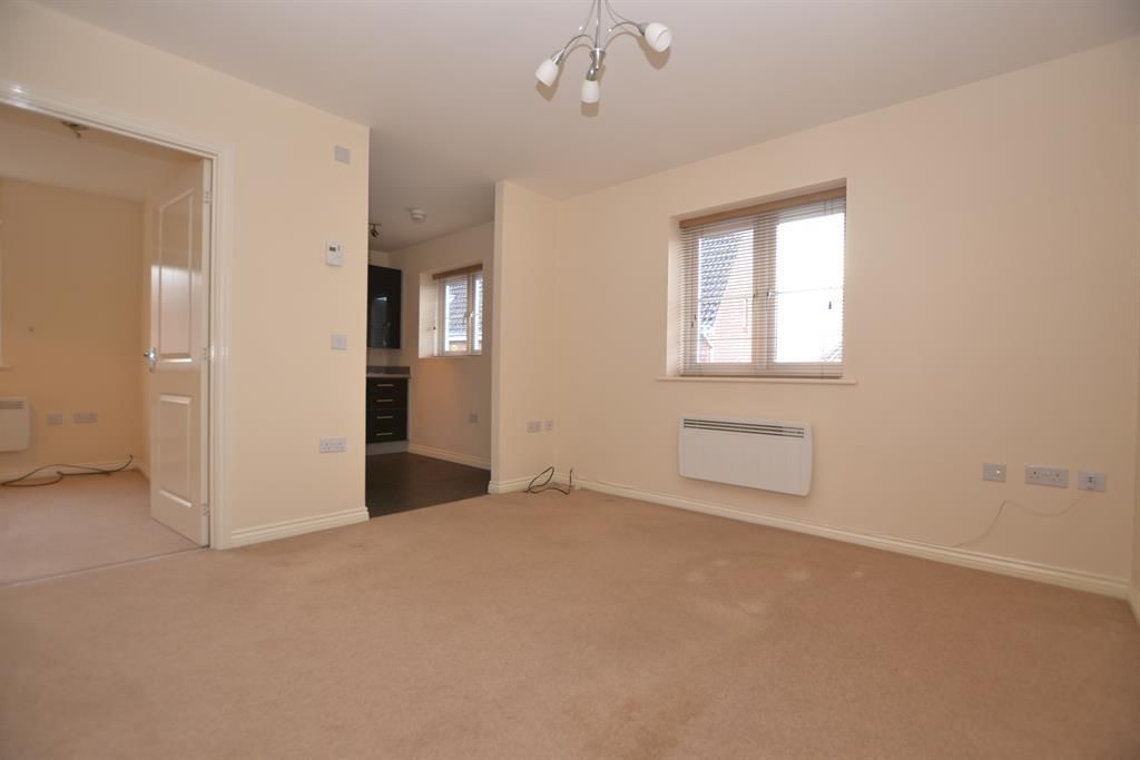 Property photo 2 of 7
