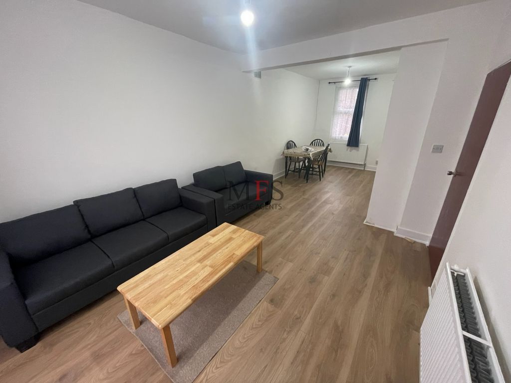 Property photo 2 of 18 Photo 19