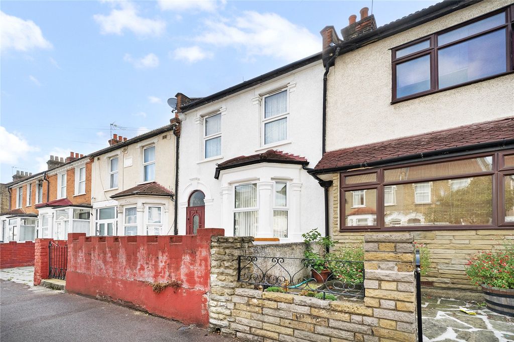 Property photo 1 of 17 Picture No. 21