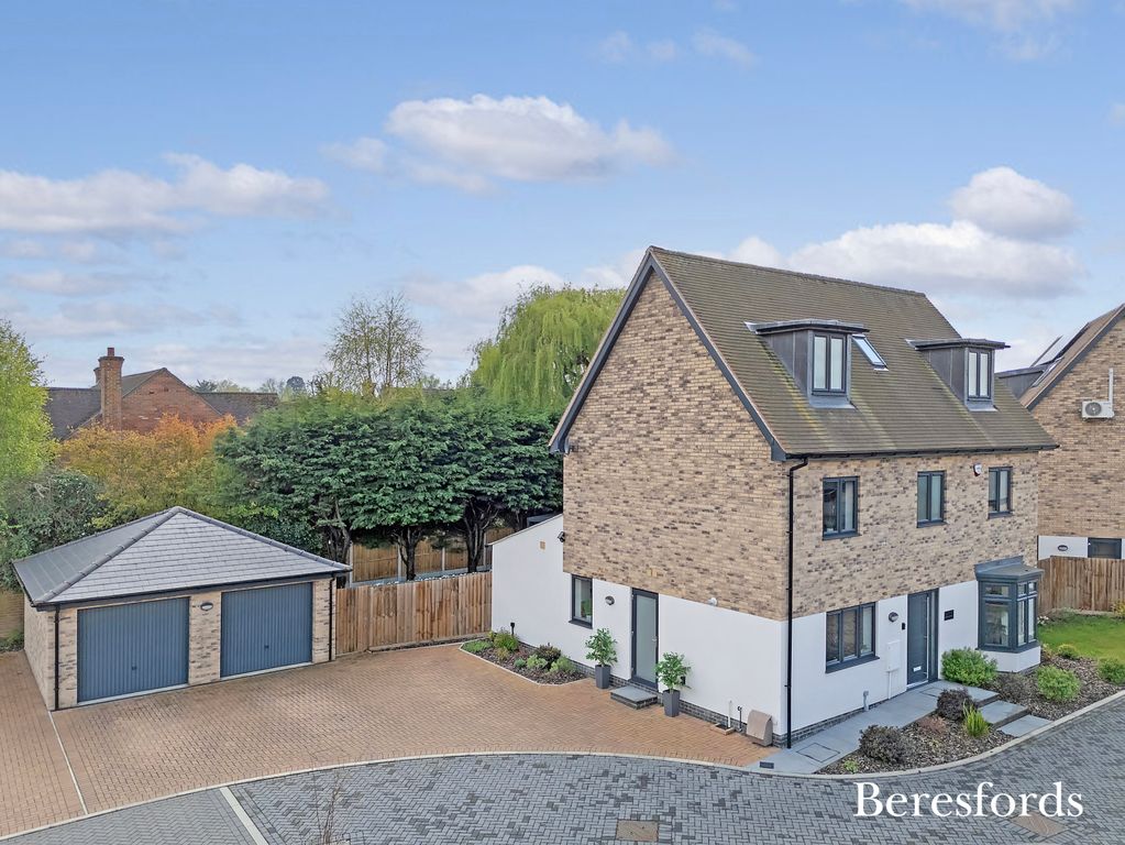 Property photo 1 of 30 Picture No. 03