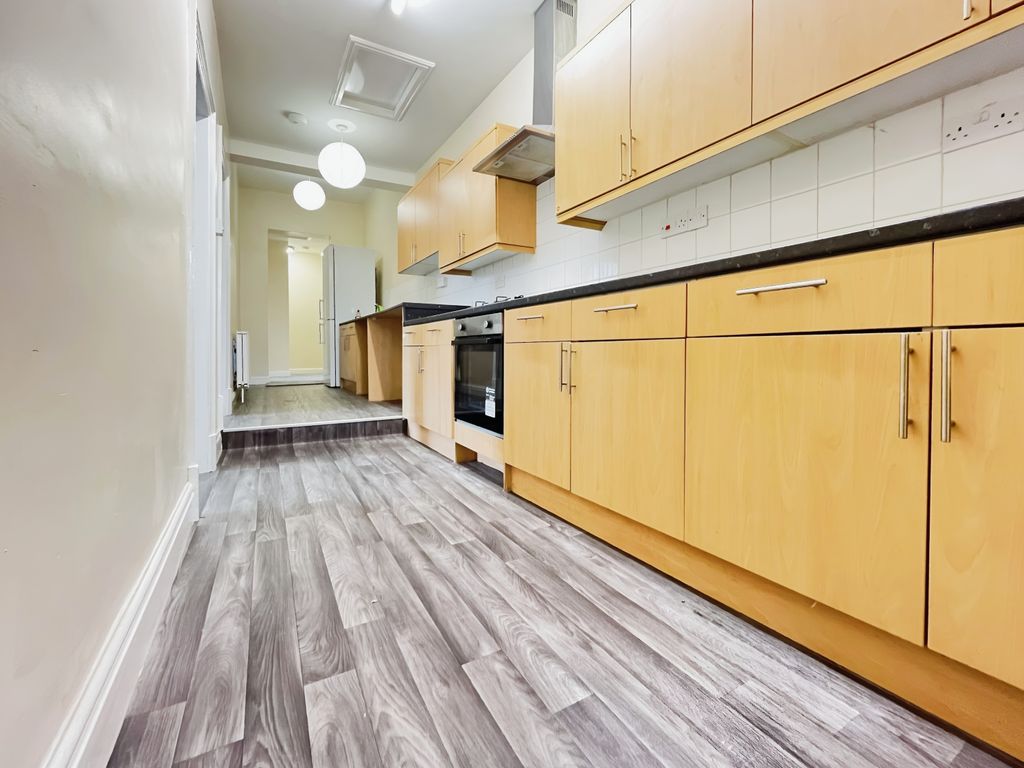 Property photo 2 of 10 Cf5E6023-Whatsapp 20Image 202025-02-28 20At 2010.5