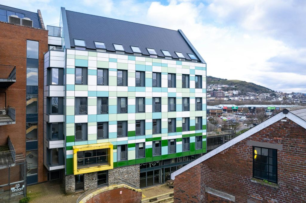 Property photo 3 of 13 Urban Village Swanseae - Margam - Web Use -19.Jpg