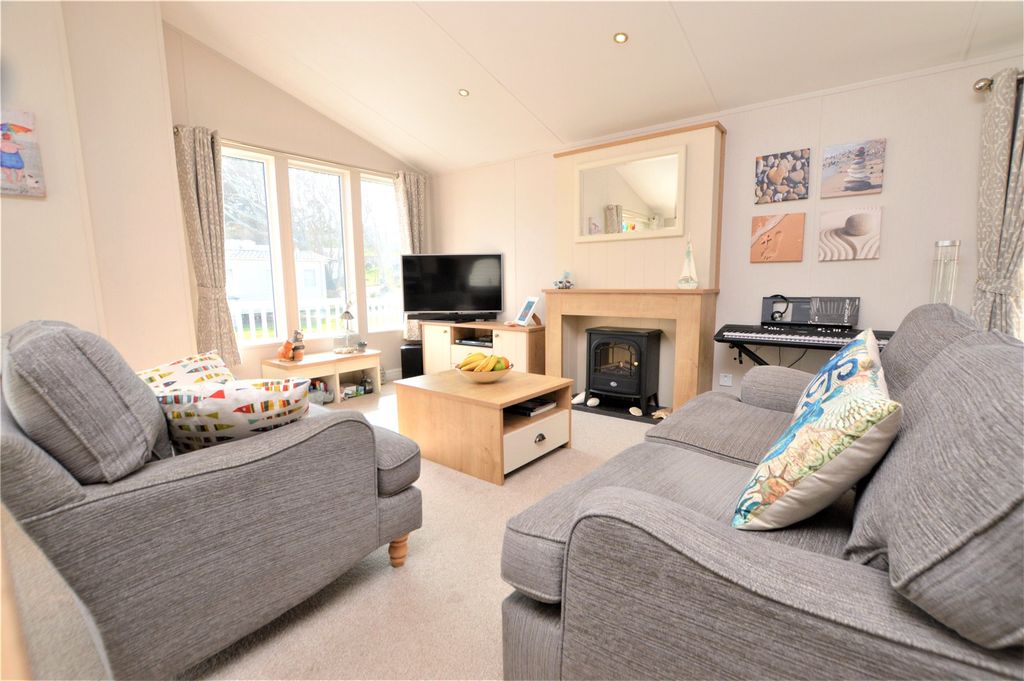 Property photo 3 of 11 Picture No. 07