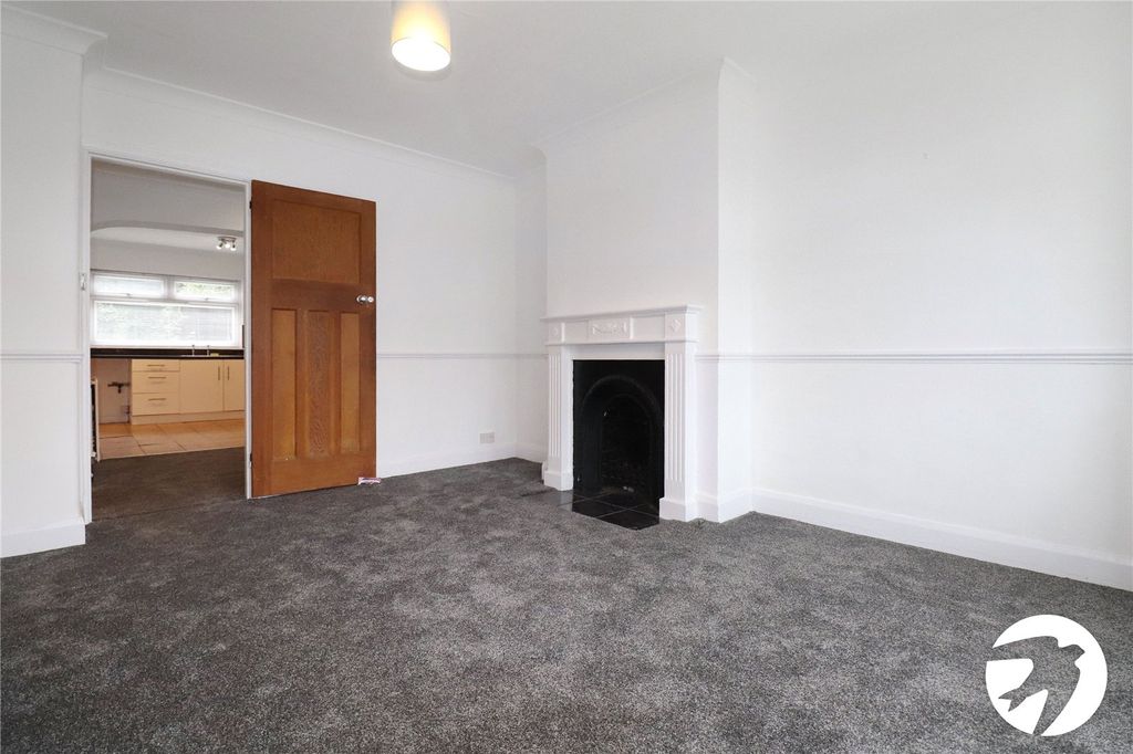 Property photo 3 of 15 Picture No. 13