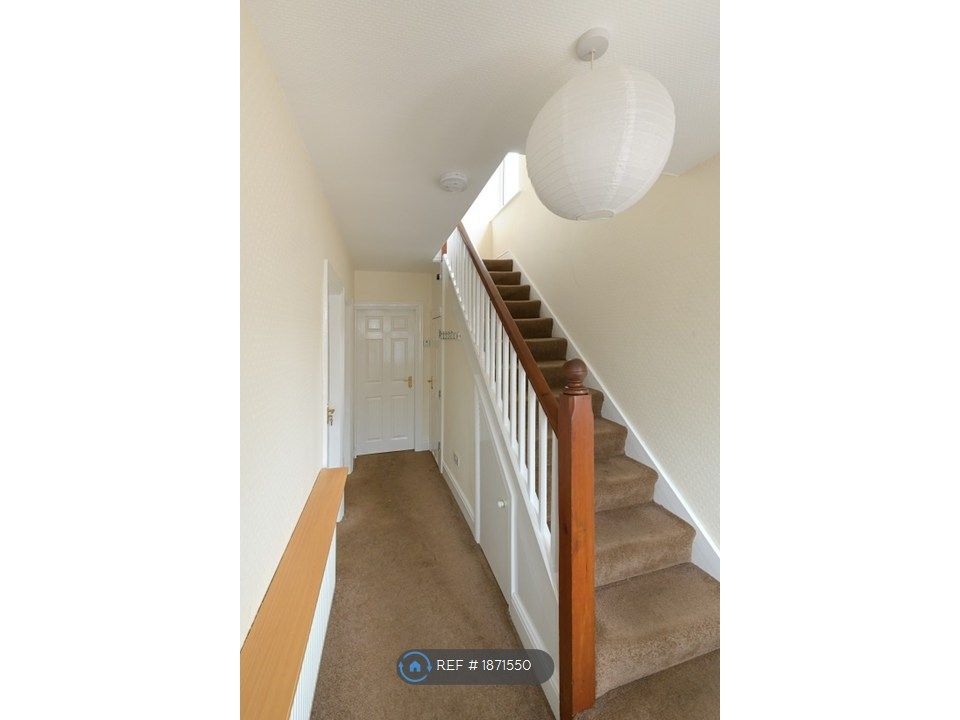 Property photo 3 of 26