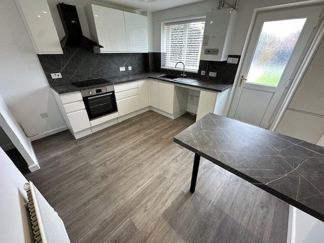 Property photo 2 of 9 Picture No. 31