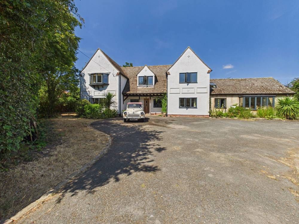 Property photo 1 of 37 Giraffe360-Still031