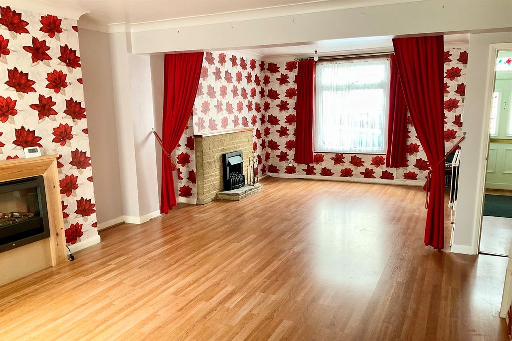 Property photo 2 of 10 Other