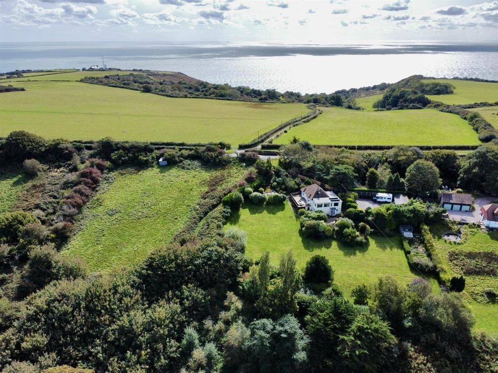 Property photo 1 of 34