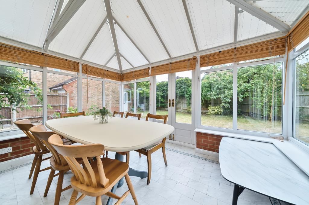 Property photo 3 of 22 Conservatory