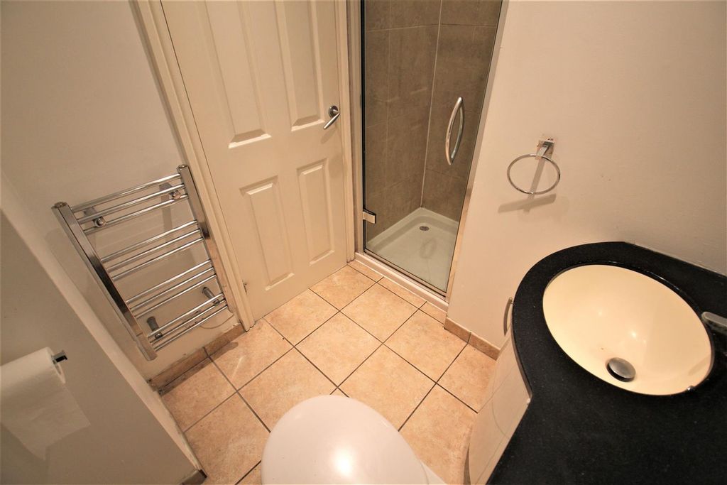 Property photo 3 of 5 Img_5452.Jpg