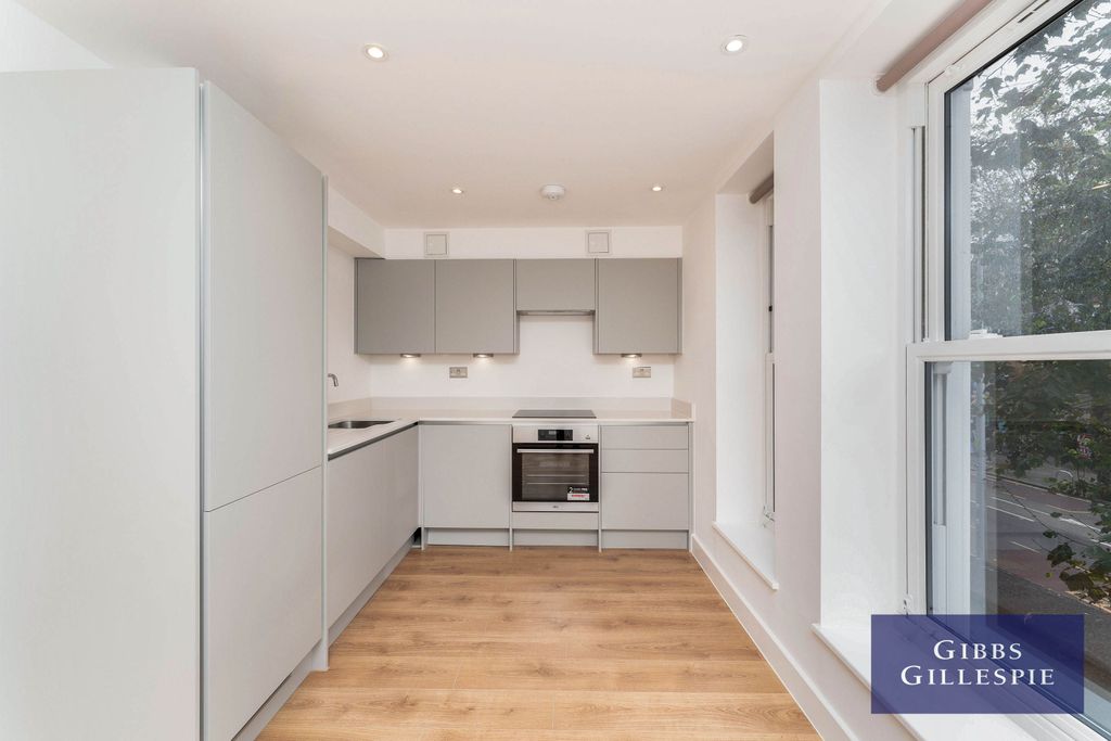 Property photo 2 of 10 Property Image