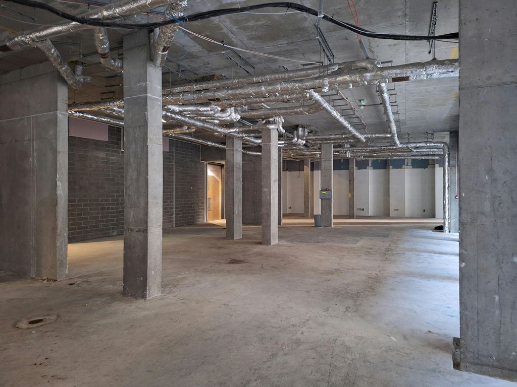 Property photo 2 of 3 20 East Rd  Internal 2.Jpg