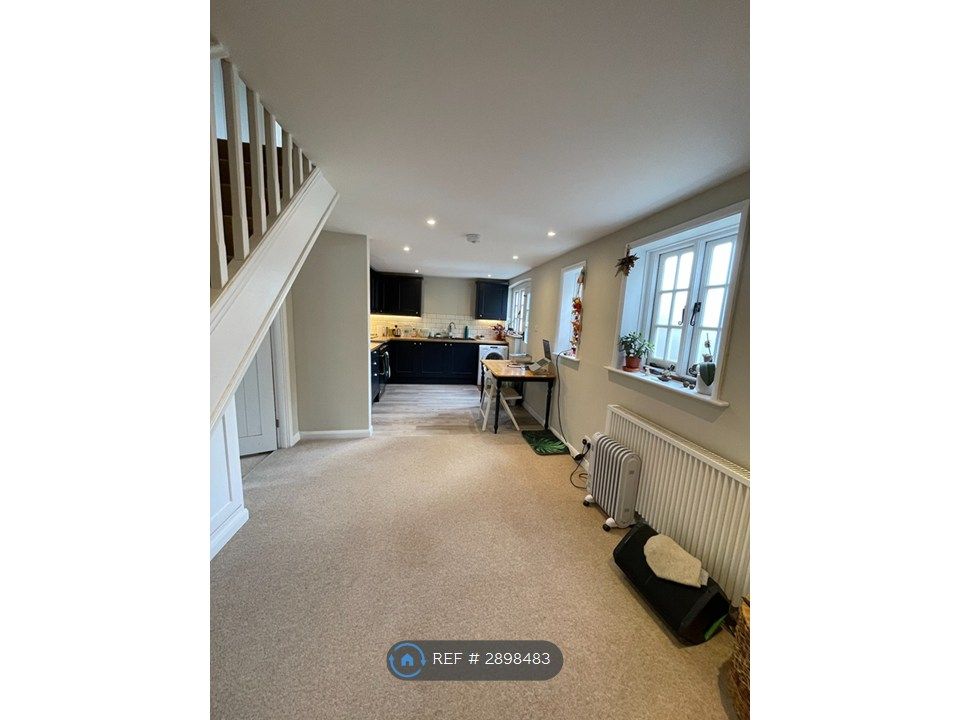 Property photo 3 of 8 Kitchen Diner