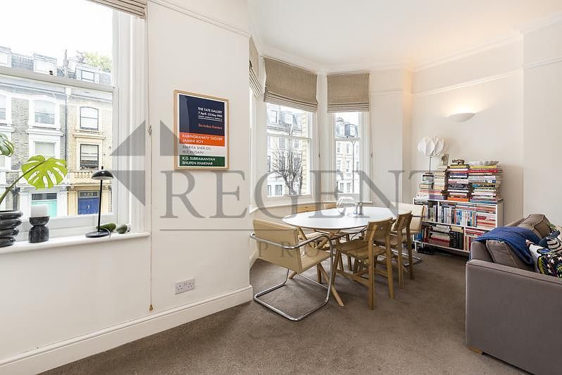 Property photo 3 of 9 Dining Area