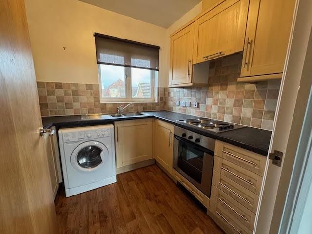 Property photo 2 of 17 Kitchen.Jpg