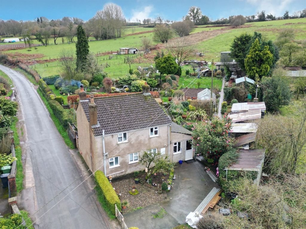 Property photo 1 of 25