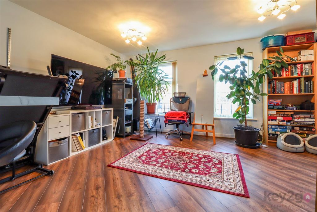 Property photo 2 of 12 Img_2918.Jpg