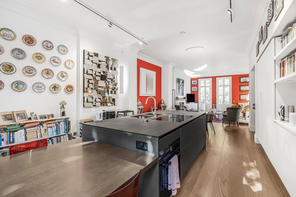 Property photo 2 of 21 Picture 2