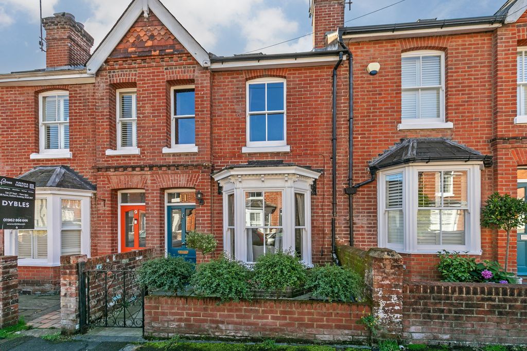 Property photo 1 of 15