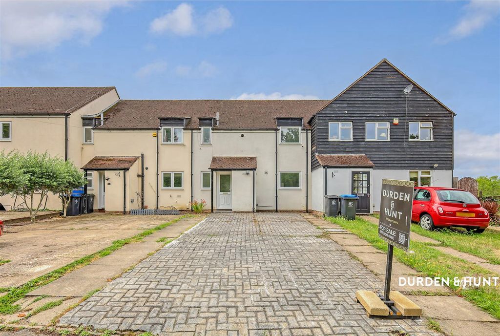 Property photo 1 of 21 Millers Lane