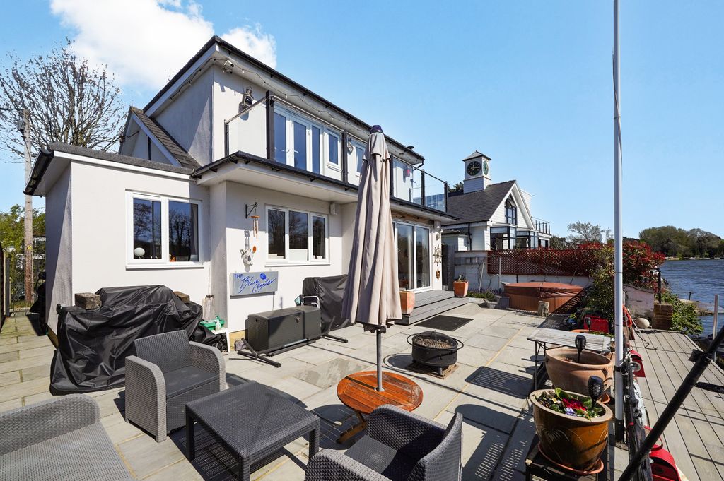 Property photo 3 of 19 28 Sunbury Court Island - Fsjbttifrwdlecphvj7i