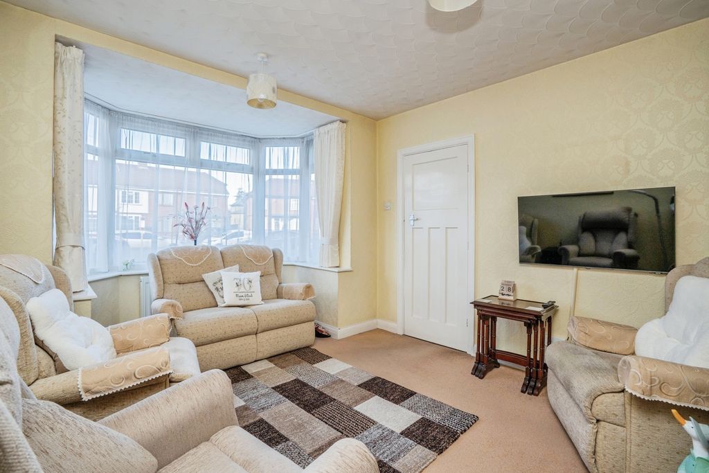 Property photo 2 of 18 Pbox-Img.Jpg