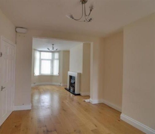 Property photo 2 of 8 Living Room