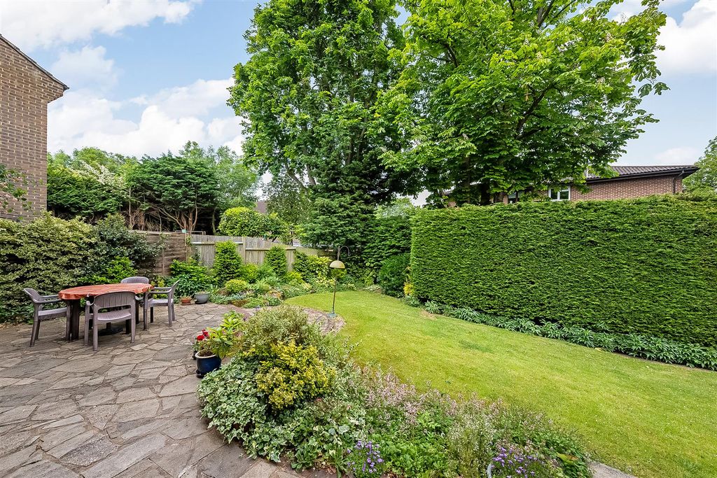 Property photo 2 of 15 Rear Garden
