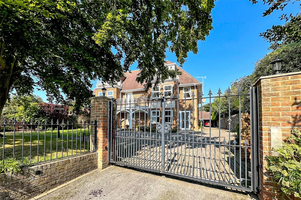 Property photo 1 of 13 Picture No. 25
