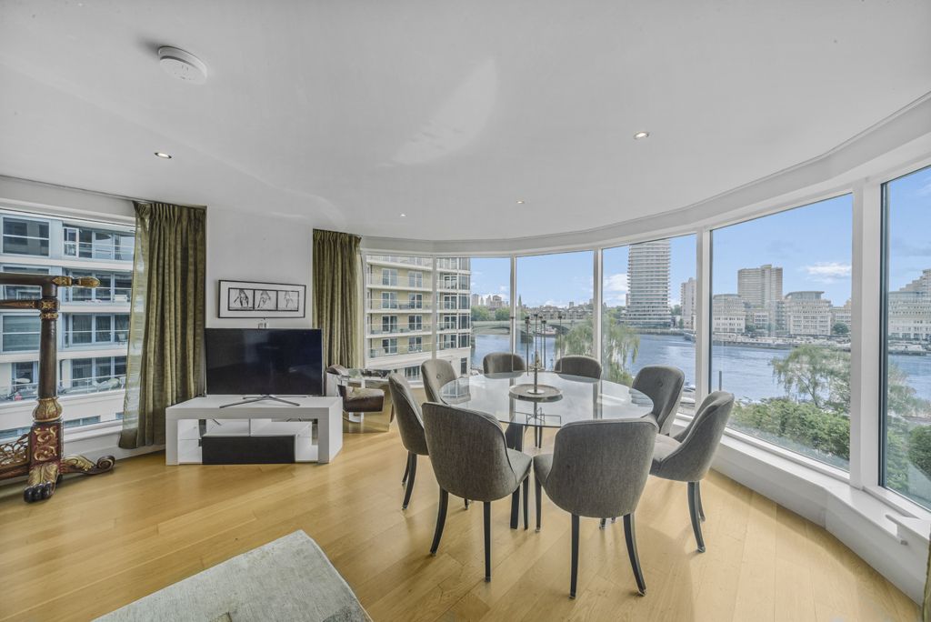 Property photo 2 of 19 Picture No. 27