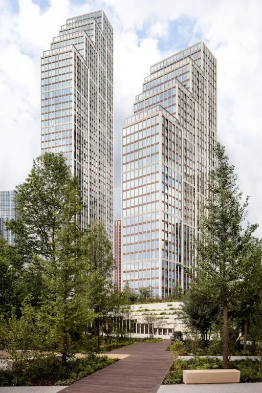 Property photo 1 of 15 One Thames City