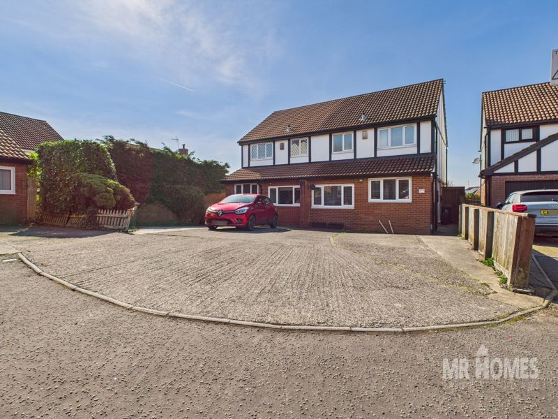 Property photo 2 of 30 Photo 24